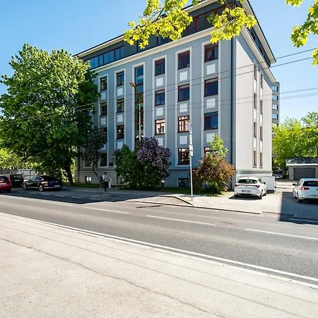 Cozy In The Center Apartment *